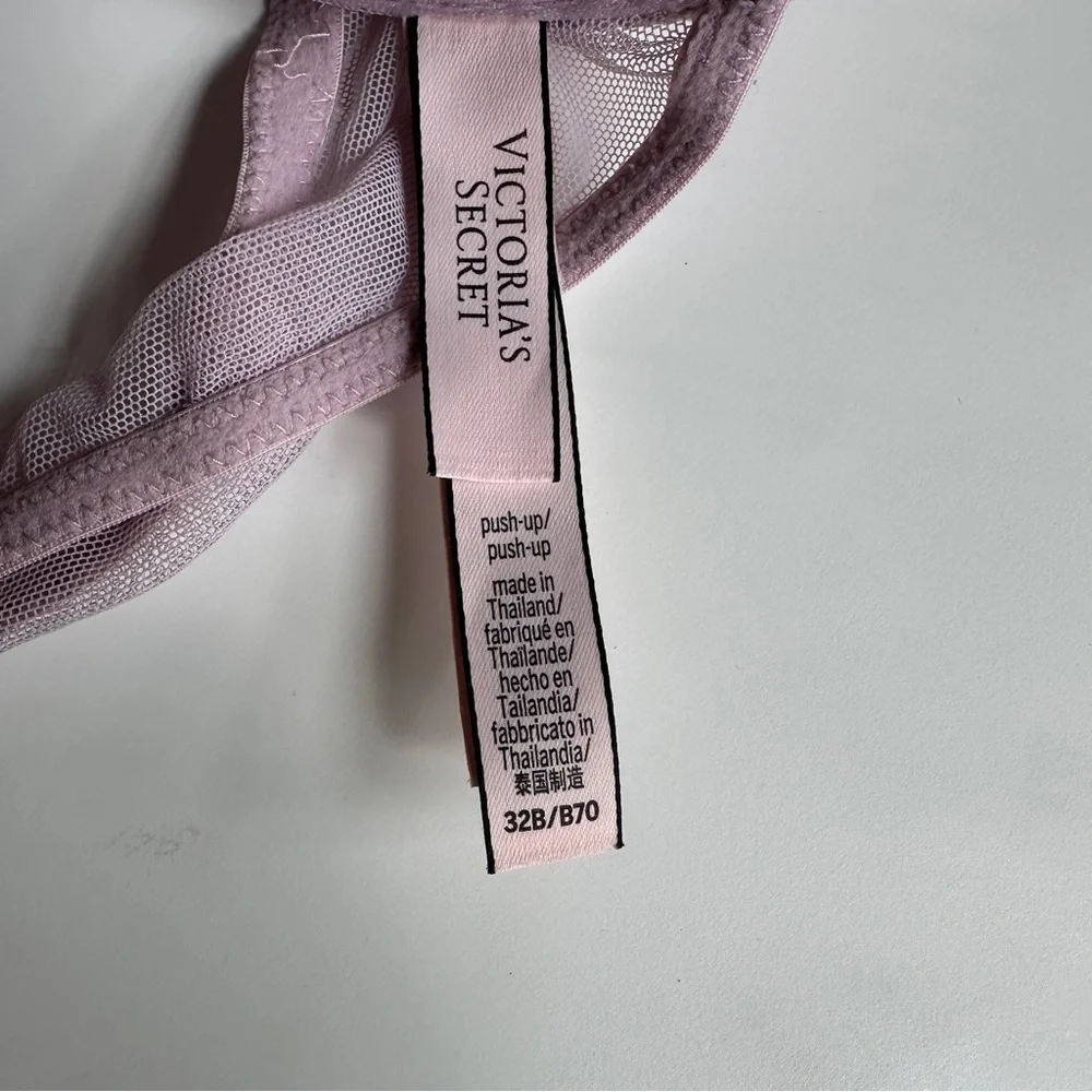 Victorias Secret chic lavender